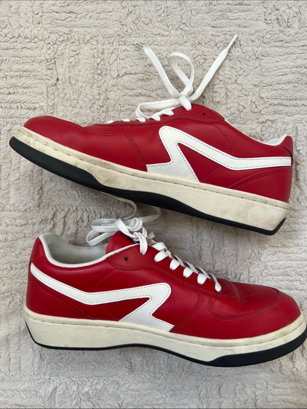 rag & bone Retro Court Sneakers in red and white, Size 40, EUC